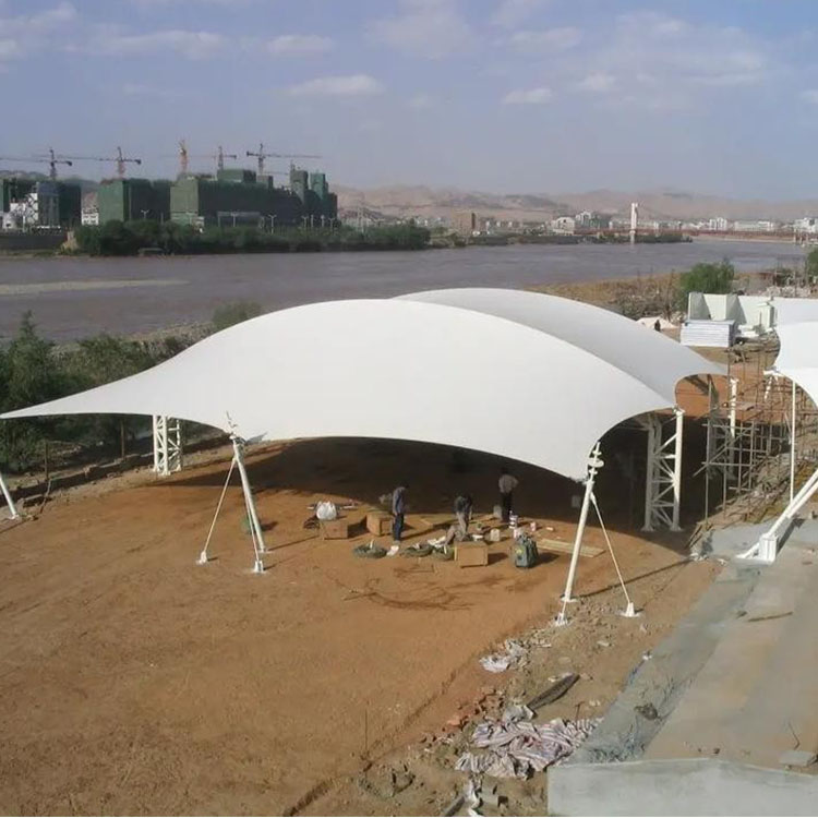 鹤岗膜结构汽车棚